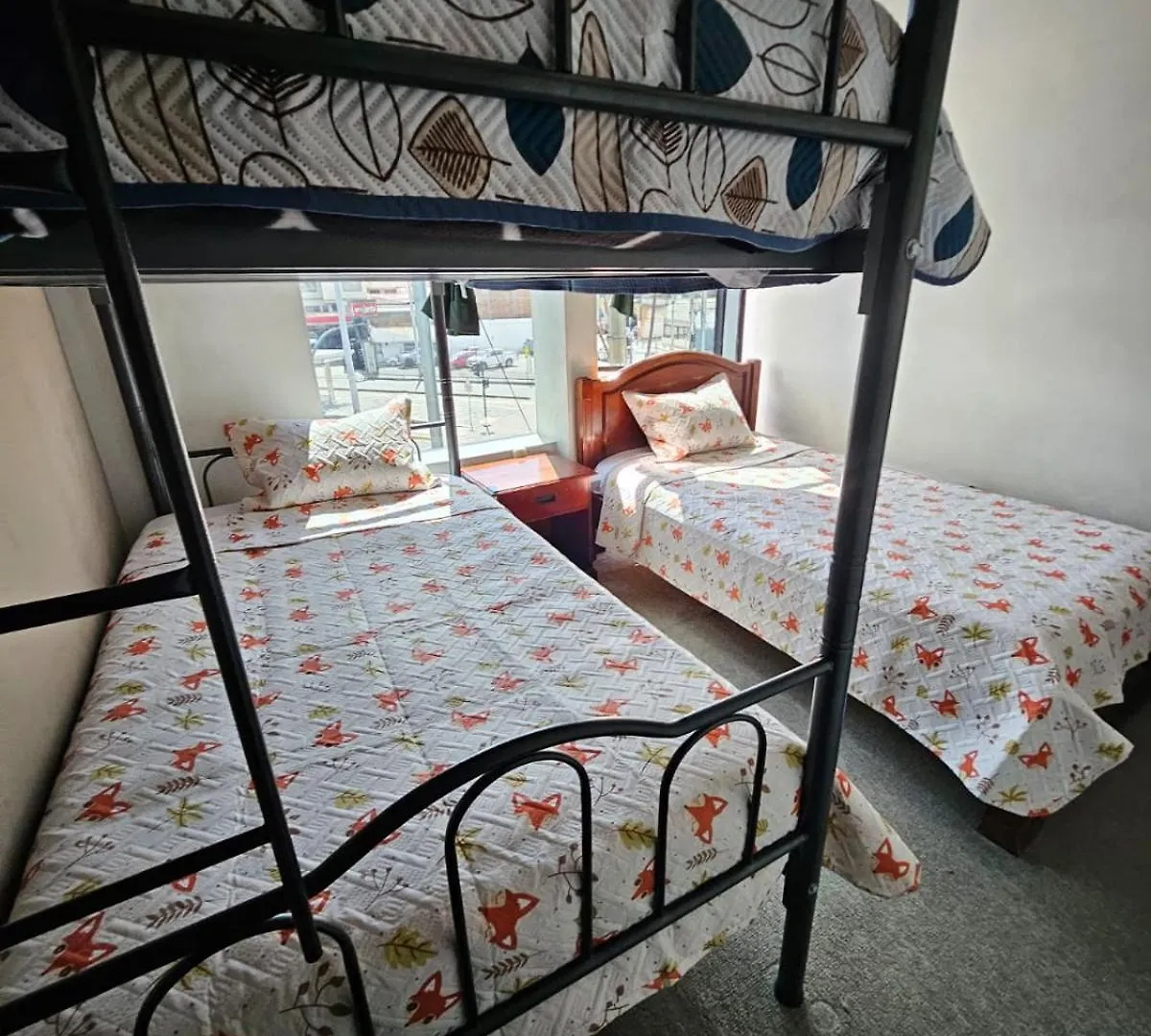 Konukevi Alborada Cuenca Hospedaje Ekvador